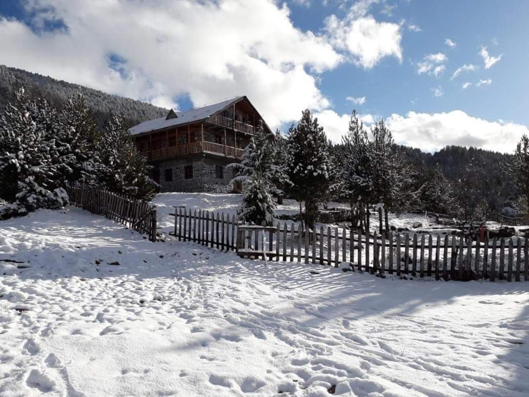 Hotel Grabova Grabove e Siperme Kültér fotó