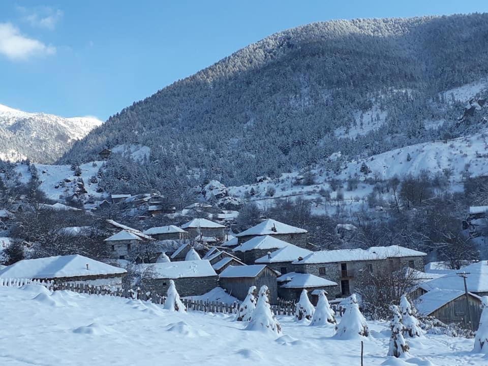 Hotel Grabova Grabove e Siperme Kültér fotó